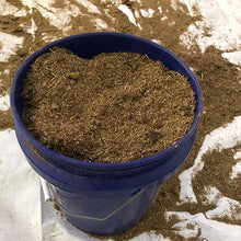 Load image into Gallery viewer, Dry shredded horse manure