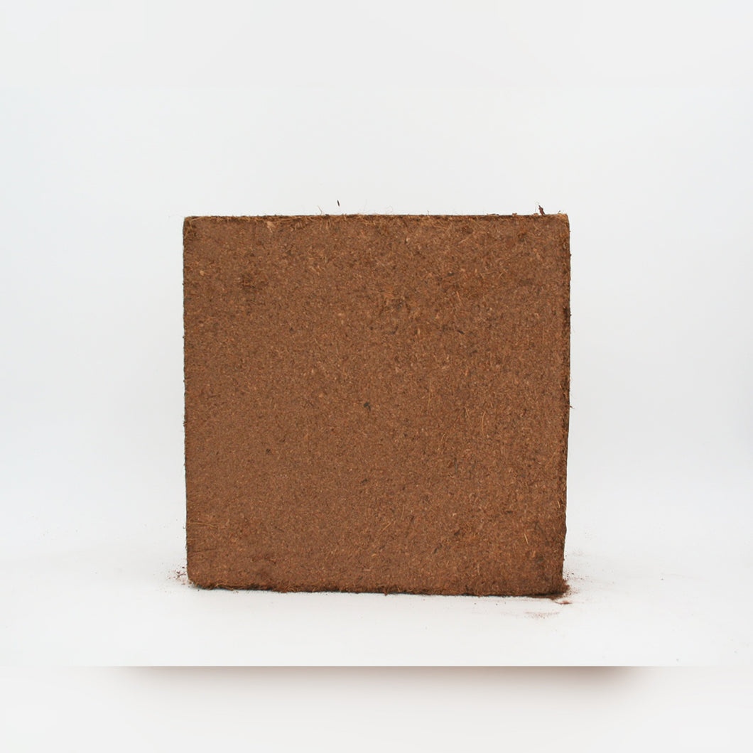 Compressed 4.5kg coconut coir bricks
